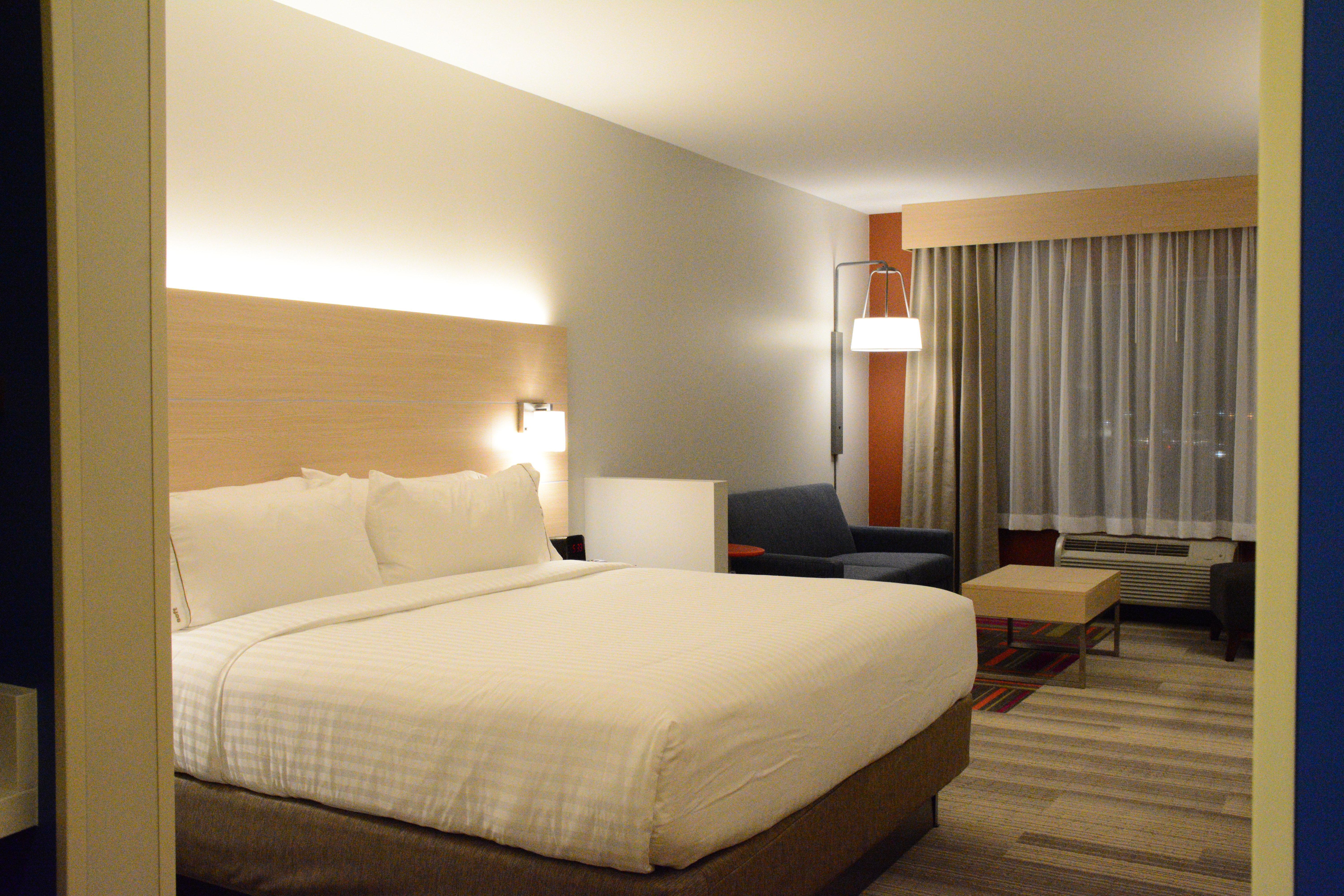 Holiday Inn Express & Suites Lexington Park California By Ihg Buitenkant foto