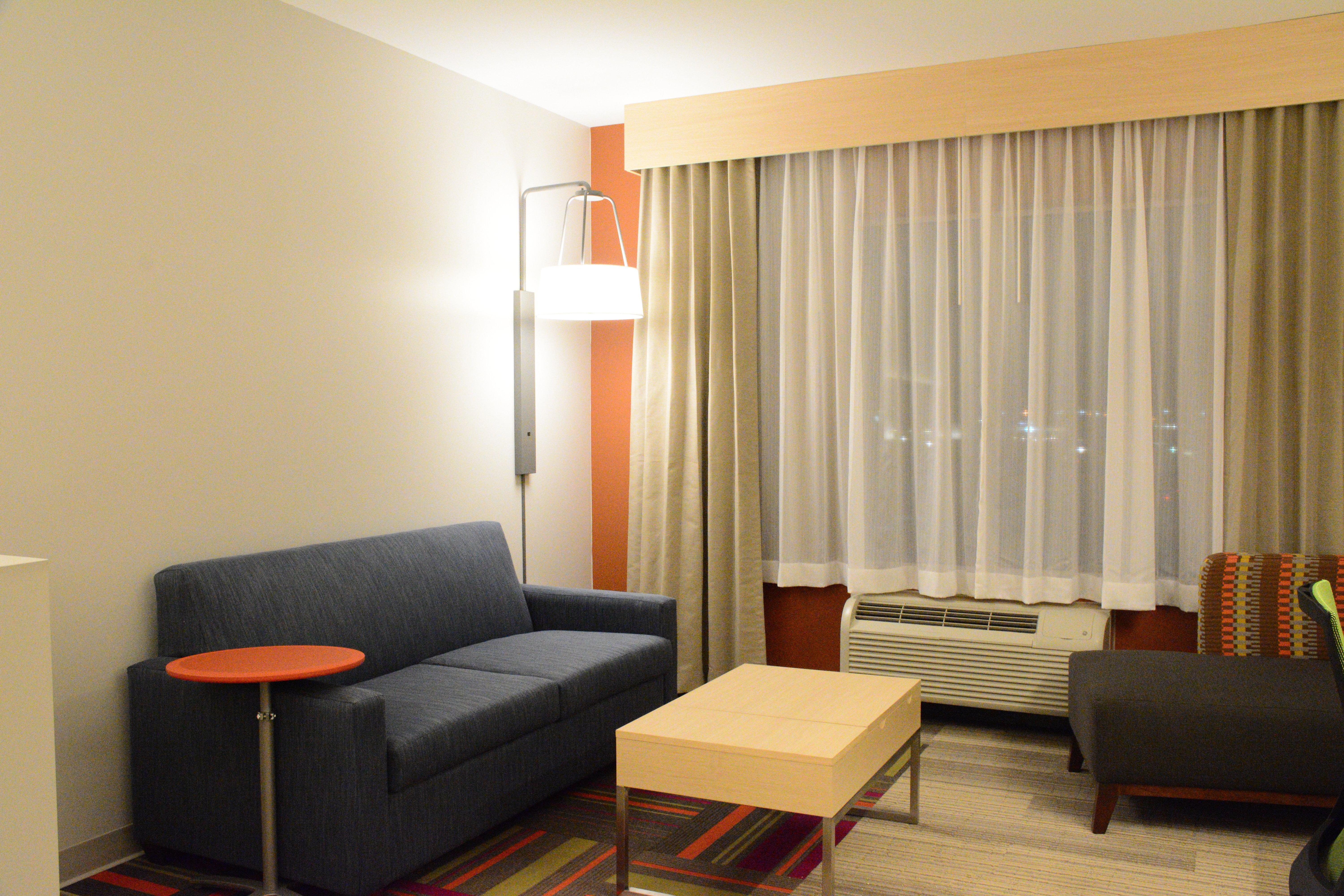 Holiday Inn Express & Suites Lexington Park California By Ihg Buitenkant foto